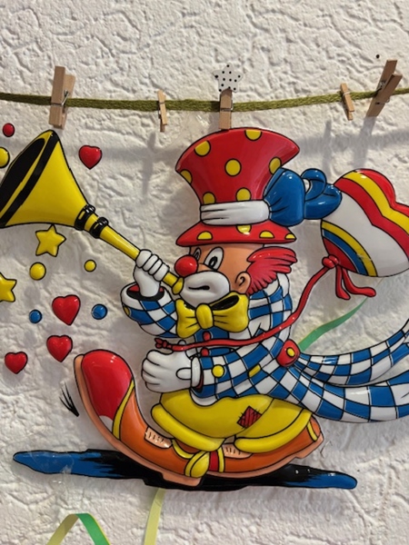 Morgen ist Karnevalsfeier 